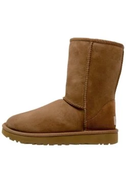 Ugg Classic Short - Korte Laarzen - Chestnut 15 Ugg Classic Short - Korte Laarzen - Chestnut -Ugg 24a2d39810964bcdb5358a8843864e4a