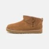 Ugg Classic Ultra Mini Zip - Korte Laarzen - Chestnut/Orange Soda -Ugg 29566aad9ccb48b78ee2a712945d8f4b