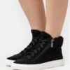 Ugg Alameda Mid Zip - Sneakers Hoog - Black -Ugg 2fd368caed5645ad8c7cd30178d60f69
