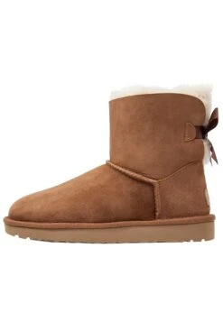 Ugg Mini Bailey Bow - Korte Laarzen - Chestnut 15 Ugg Mini Bailey Bow - Korte Laarzen - Chestnut -Ugg 301e0e14e27b4114b86483e0f2d1ae8f
