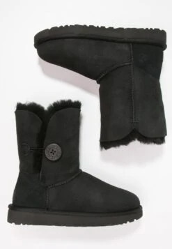 Ugg Bailey Button Ii - Korte Laarzen - Black 16 Ugg Bailey Button Ii - Korte Laarzen - Black -Ugg 3ad7f0d2876f43199231860b1267591e