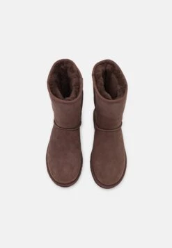Ugg Classic Short - Korte Laarzen - Burnt Cedar -Ugg 3c2f68d3d29d48ec84d55290aa7eaaf6