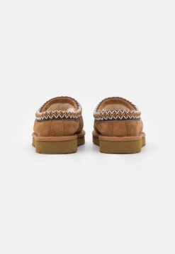Ugg Tasman - Pantoffels - Chestnut -Ugg 4179e933c68b4d51a5b159417623f4d3