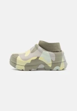 Ugg Tasman X Camopop - Instappers - Moss Green