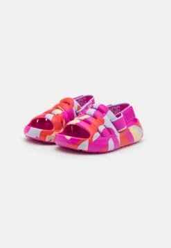 Ugg Sport Yeah Camopop - Sandalen - Dragon Fruit -Ugg 6185020602844eab94c30ec5cd92a3bc