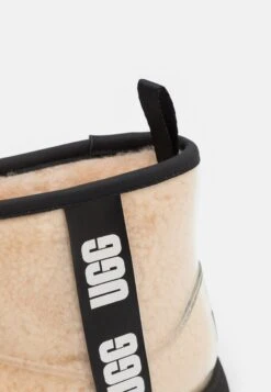 Ugg Classic Clear Mini Ii - Regenlaarzen - Natural/Black -Ugg 70aaf5de8676403782b7921788315cb9