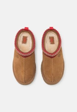 Ugg Tazz Unisex - Pantoffels - Chestnut -Ugg 79bfd31c5ff84e2192c896178c7c3c0a