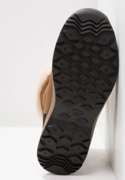 Ugg Adirondack - Snowboots- Chestnut -Ugg 7c2648fd02964f909076d91b85431126