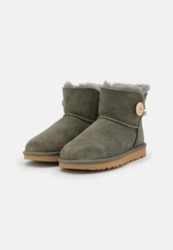 Ugg Mini Bailey Button - Korte Laarzen - Forest Night 10 Ugg Mini Bailey Button - Korte Laarzen - Forest Night -Ugg 92137951d7c24421a46fe752dc334994