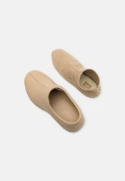 Ugg Tasman - Instappers - Sawdust 13 Ugg Tasman - Instappers - Sawdust -Ugg 9a6d324545ac4081a1b3a525bd168db5