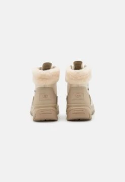 Ugg Yose Fluff - Snowboots- White Pine -Ugg b7e93cfc415246ae908afa2648747372