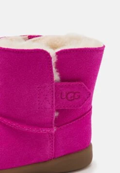 Ugg Keelan - Korte Laarzen - Rock Rose 13 Ugg Keelan - Korte Laarzen - Rock Rose -Ugg c0de04b768b0430585e797b28303d208