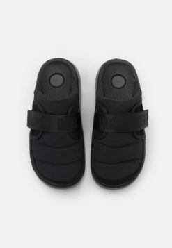 Ugg Maxxer Strap Slide - Muiltjes - Black -Ugg cbabf4e16b5d45bcb6c7f403e5be10d0