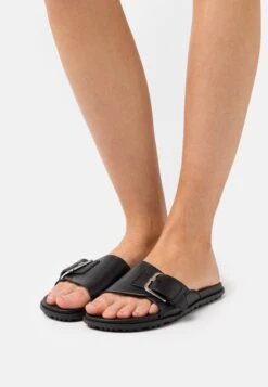 Ugg Solivan Buckle Slide - Muiltjes - Black