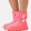 Ugg Classic Brellah Mini - Snowboots- Super Coral -Ugg d61ec20533ea478eaa97f8a4f4d59557