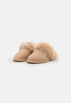 Ugg Scuff Sis - Pantoffels - Sand -Ugg d7eb419923044639be20a8dfb9bc1d70