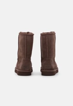 Ugg Classic Short - Korte Laarzen - Burnt Cedar -Ugg d81fcb6ddf9c4df9bd4570f5c8e771db