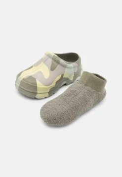 Ugg Tasman X Camopop - Instappers - Moss Green 15 Ugg Tasman X Camopop - Instappers - Moss Green -Ugg d8e3457957ef4ceca5928baf81e8a784