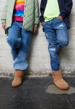 Ugg Keelan Unisex - Korte Laarzen - Chestnut -Ugg e089b2de35de472ca0dbf2adc927b3be