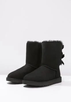 Ugg Bailey Bow - Korte Laarzen - Black -Ugg e2cd0cc66580441eb0c87b0ddcd2dbb3