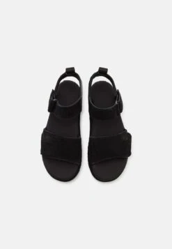 Ugg Goldenstar - Sandalen Met Plateauzool - Black 17 Ugg Goldenstar - Sandalen Met Plateauzool - Black -Ugg f380b04966364c618da07975859d31d9